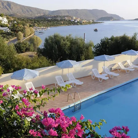 Infinity Exclusive & - Adults Only 5*